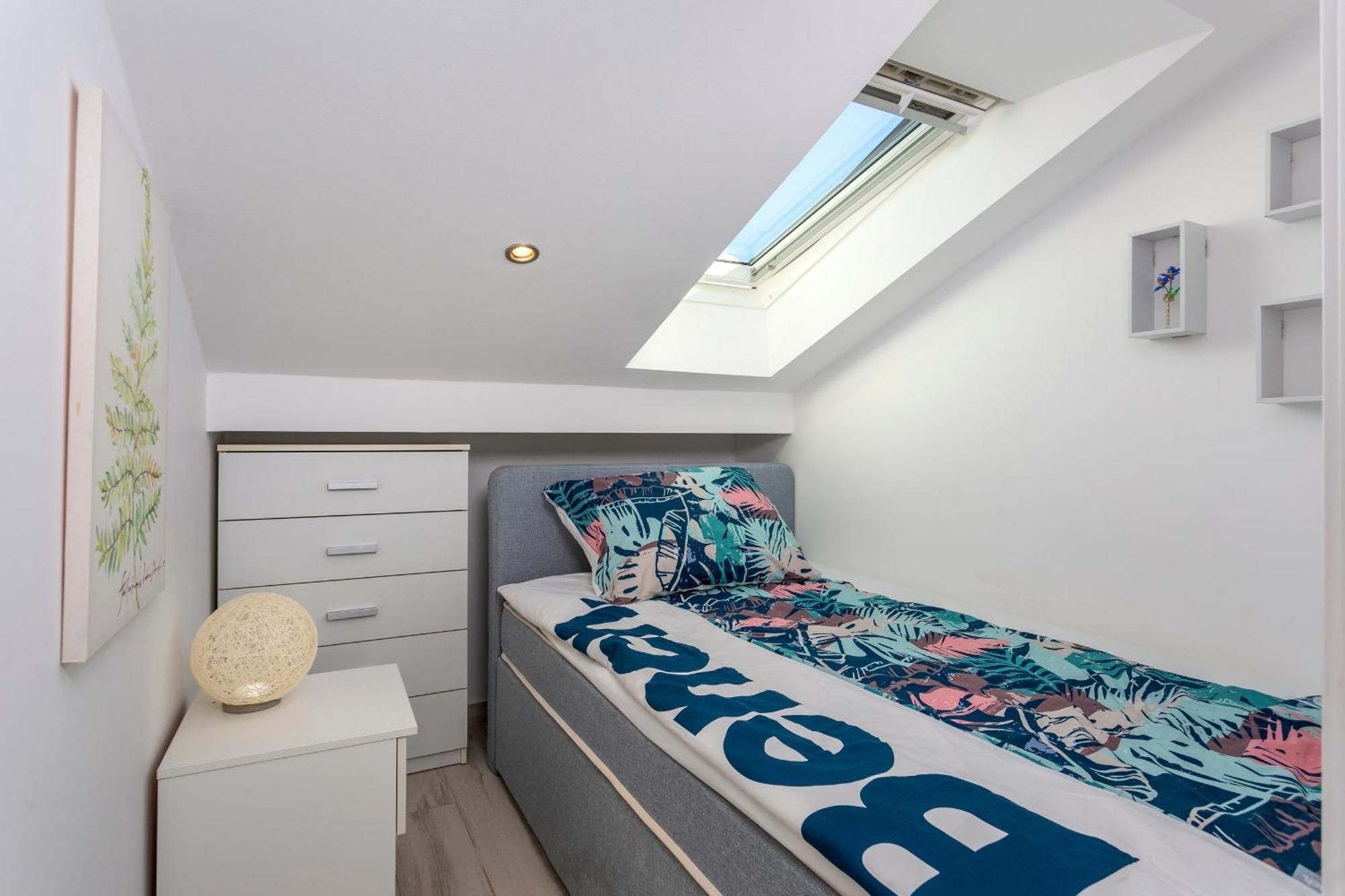 Apartments By The Sea Njivice, Krk - 5295 Exterior foto