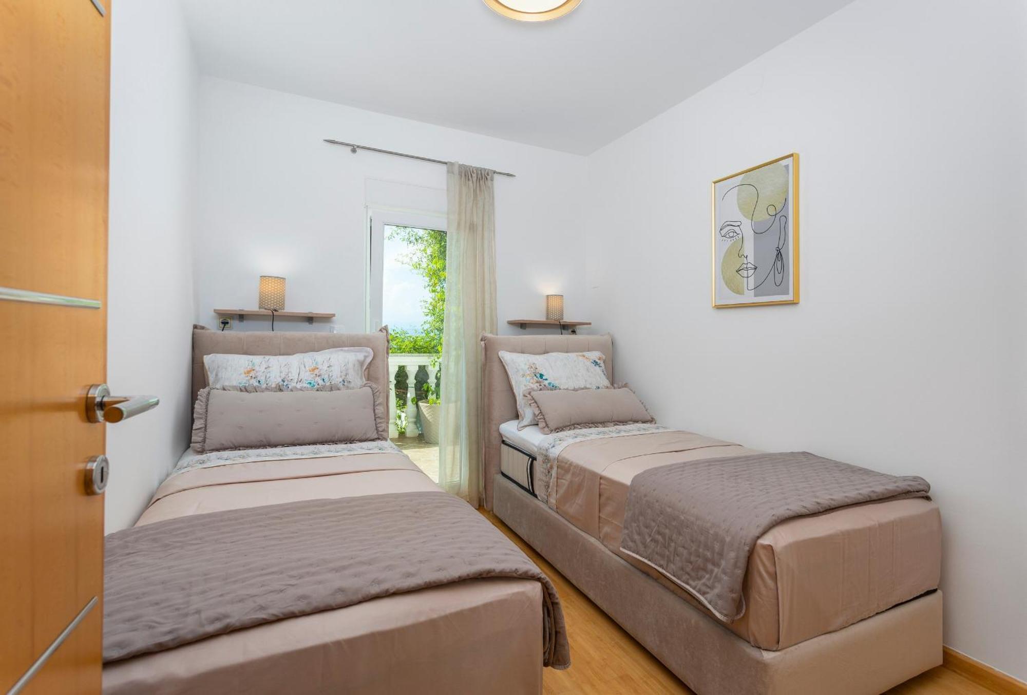 Apartments By The Sea Njivice, Krk - 5295 Exterior foto